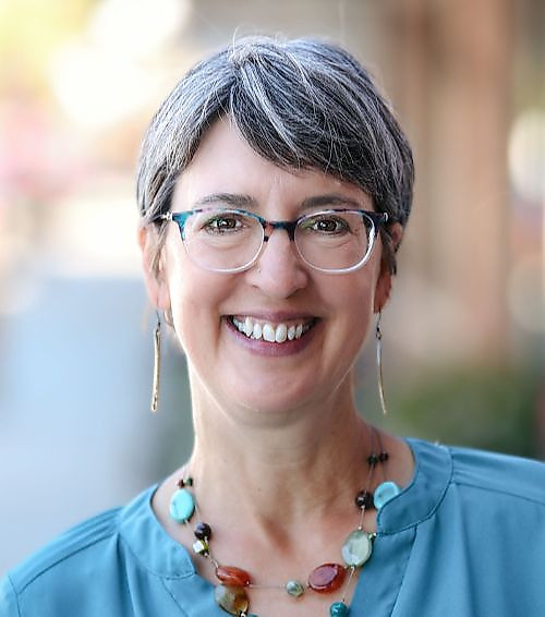 Deb Kelly